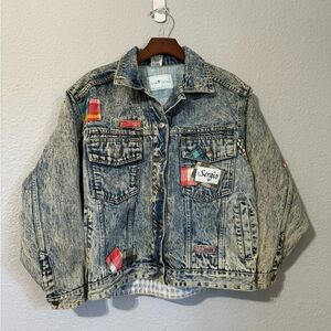 Sergio Valente Blue Patched Art Collared Button-Down Denim jacket Size M Cotton